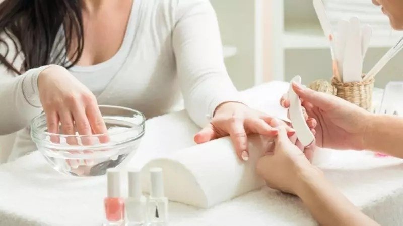 Lợi ích của việc có chứng chỉ hành nghề nail